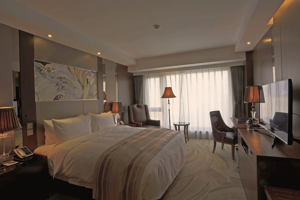 Beijing Continental Grand Hotel 10/47