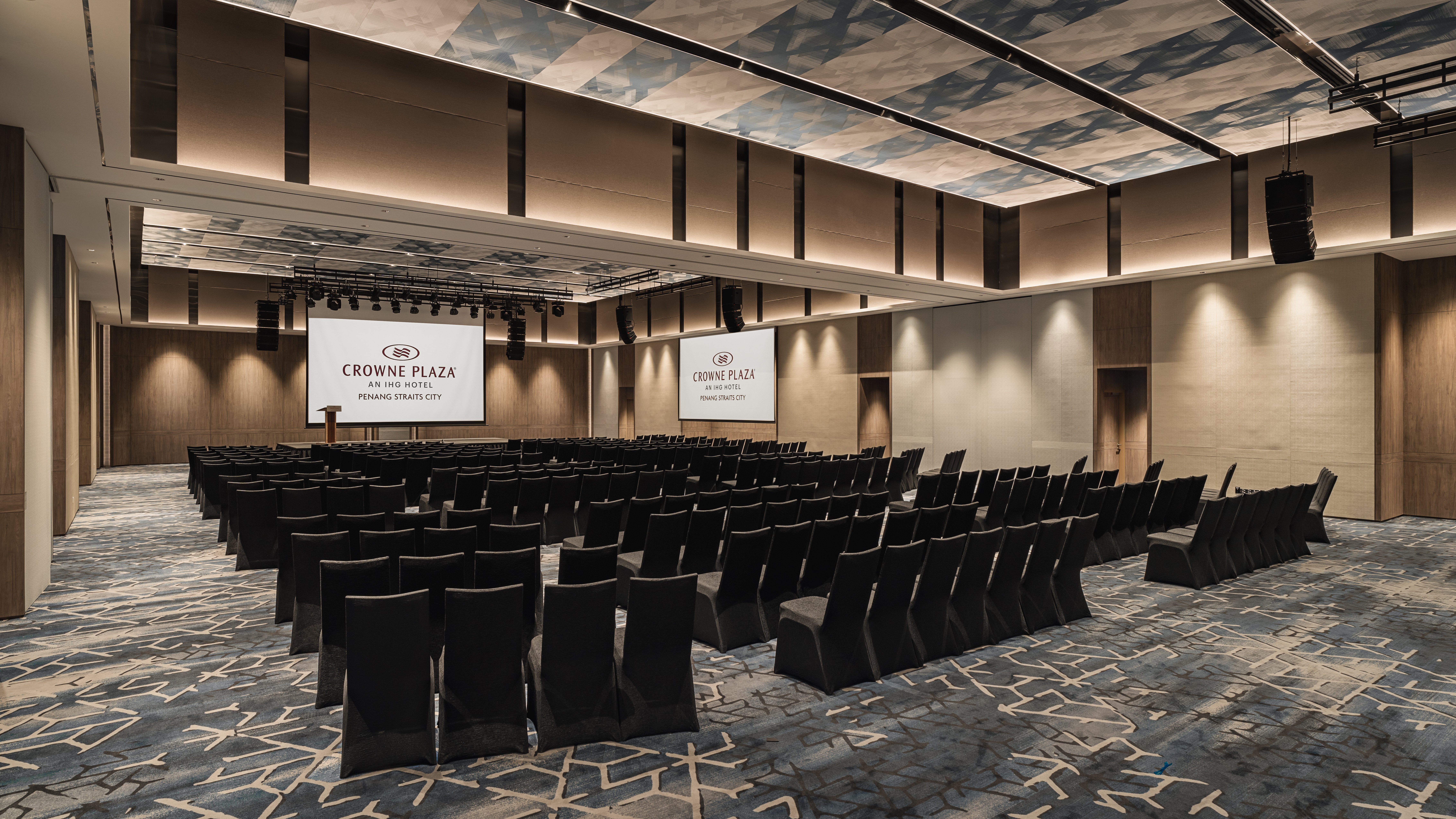 Crowne Plaza Penang Straits City 40/50