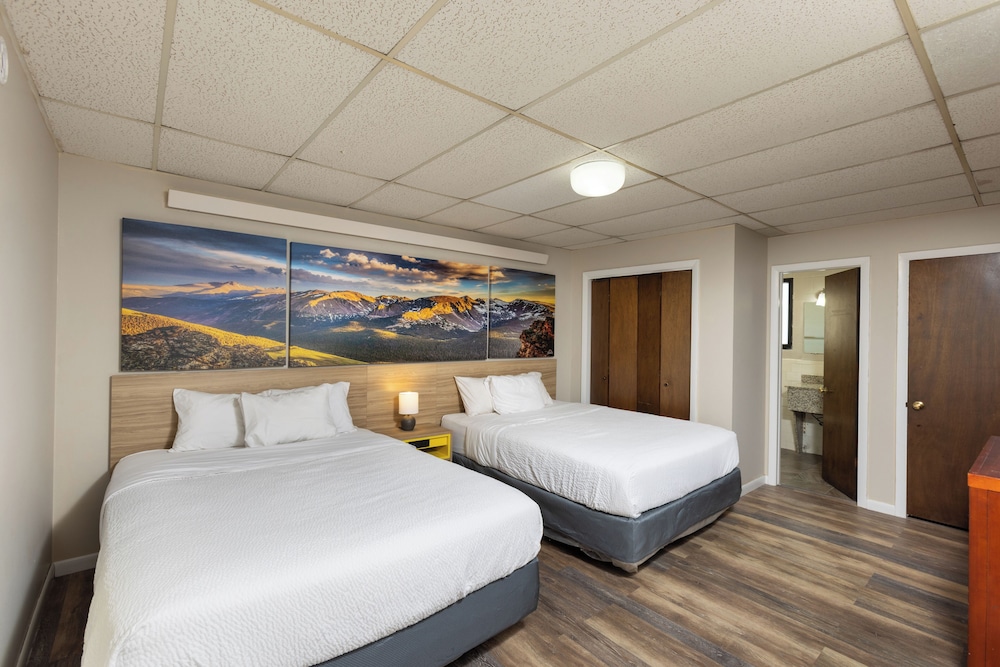 Days Inn by Wyndham Wheatland 29/42