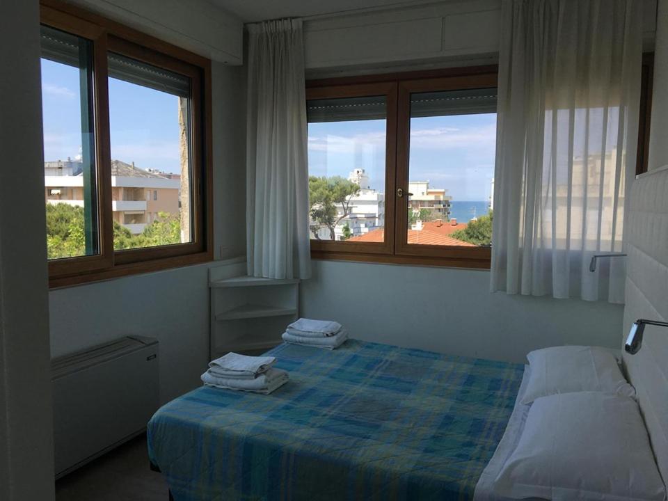Hotel Saint Tropez Riccione 31/39
