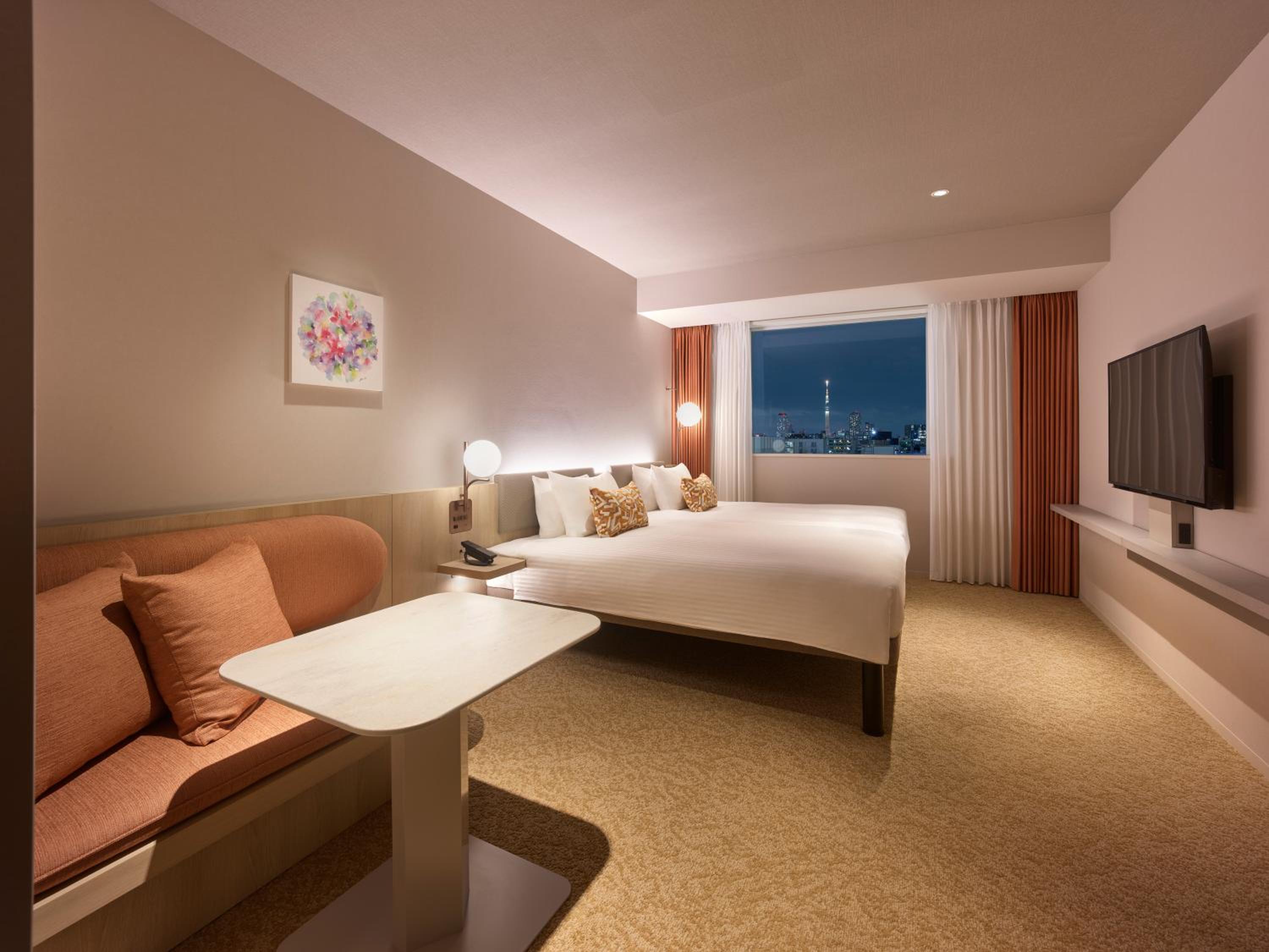 SUPERIOR, 2 SEMI DOUBLE BEDS