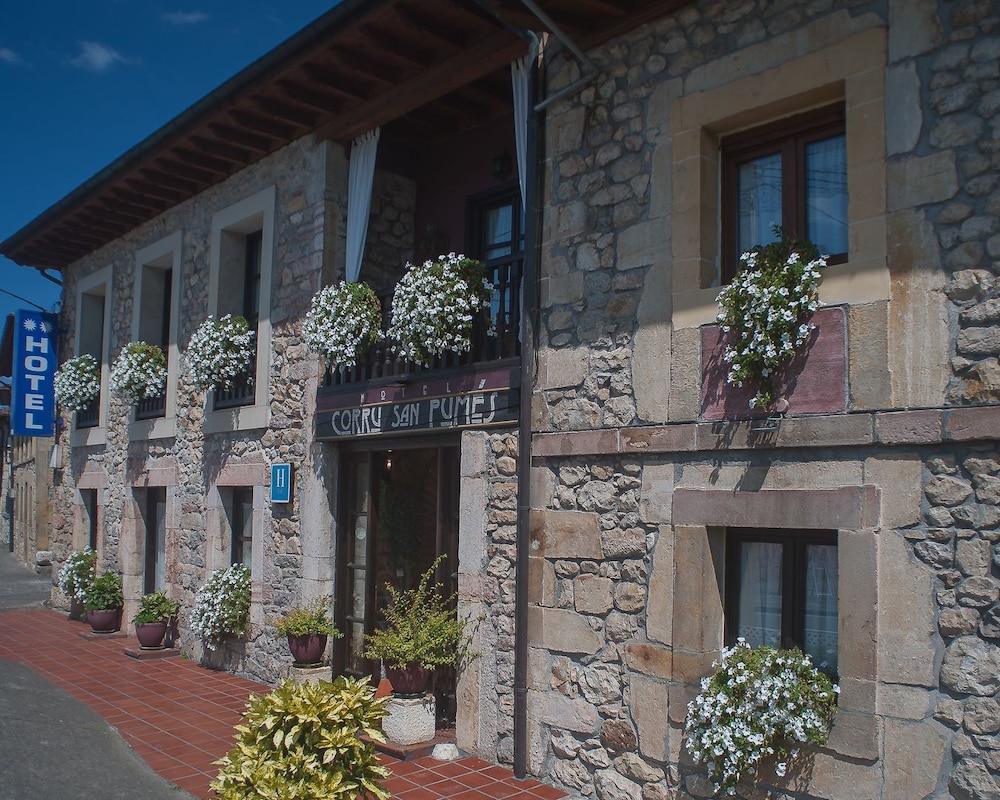 Hotel Corru San Pumés 5/50