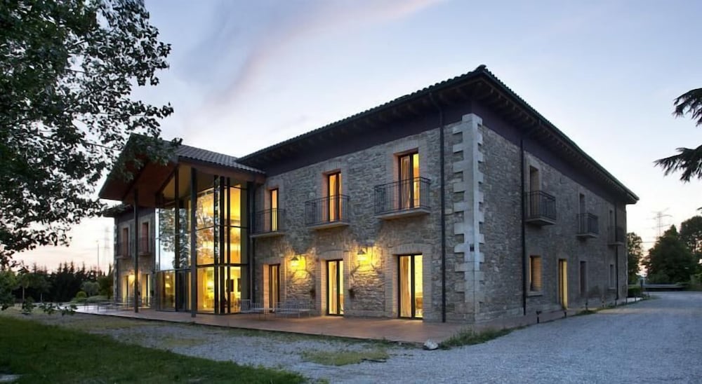 Hotel Villa Marcilla 4/67
