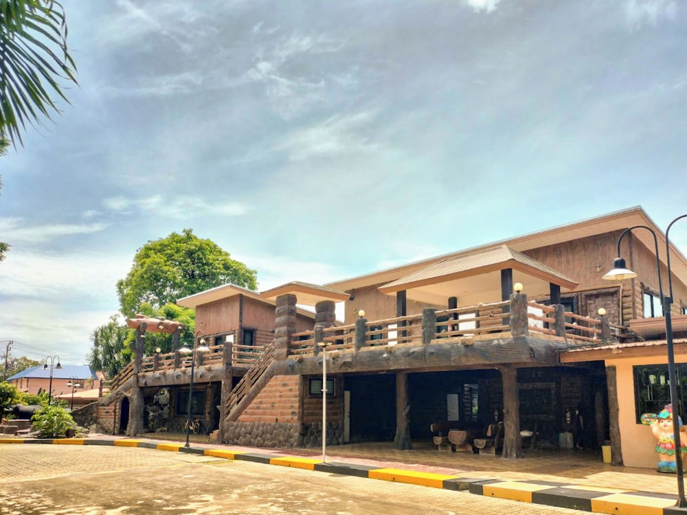 Bhumisiri Hill Khaoyai 3/50