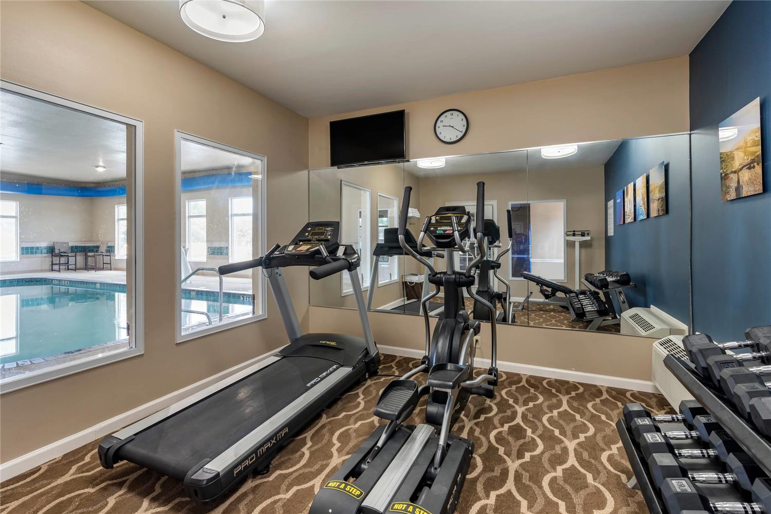 Comfort Inn & Suites Bryant - Benton 16/28