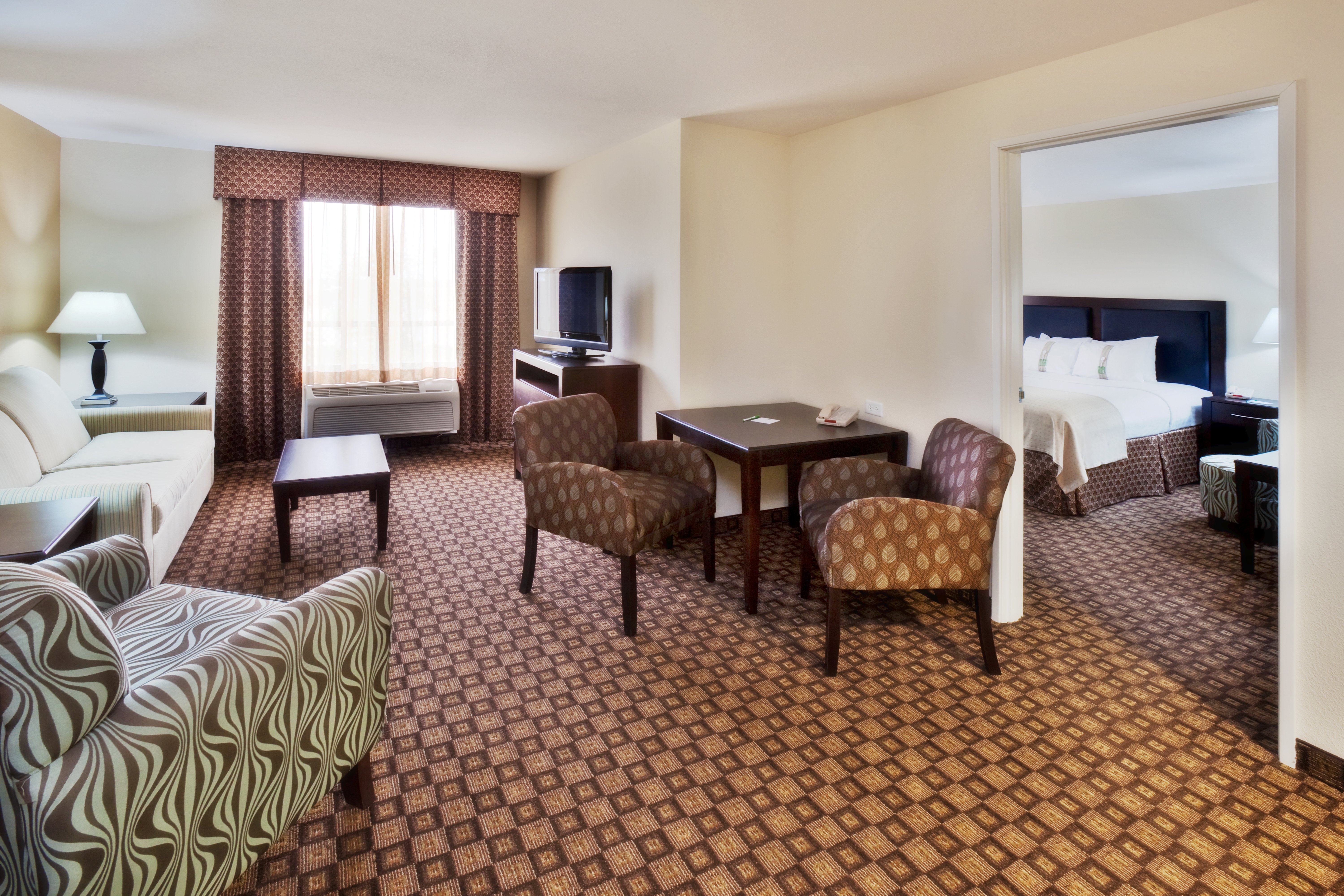 Holiday Inn Quincy, an IHG Hotel 46/75