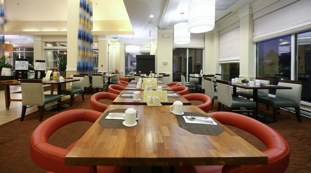Hilton Garden Inn Secaucus Meadowlands 60/62