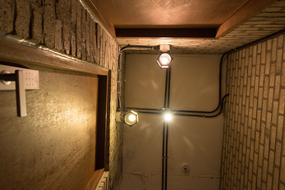 Inno Hostel &amp; Pub Lounge Hongdae 35/65