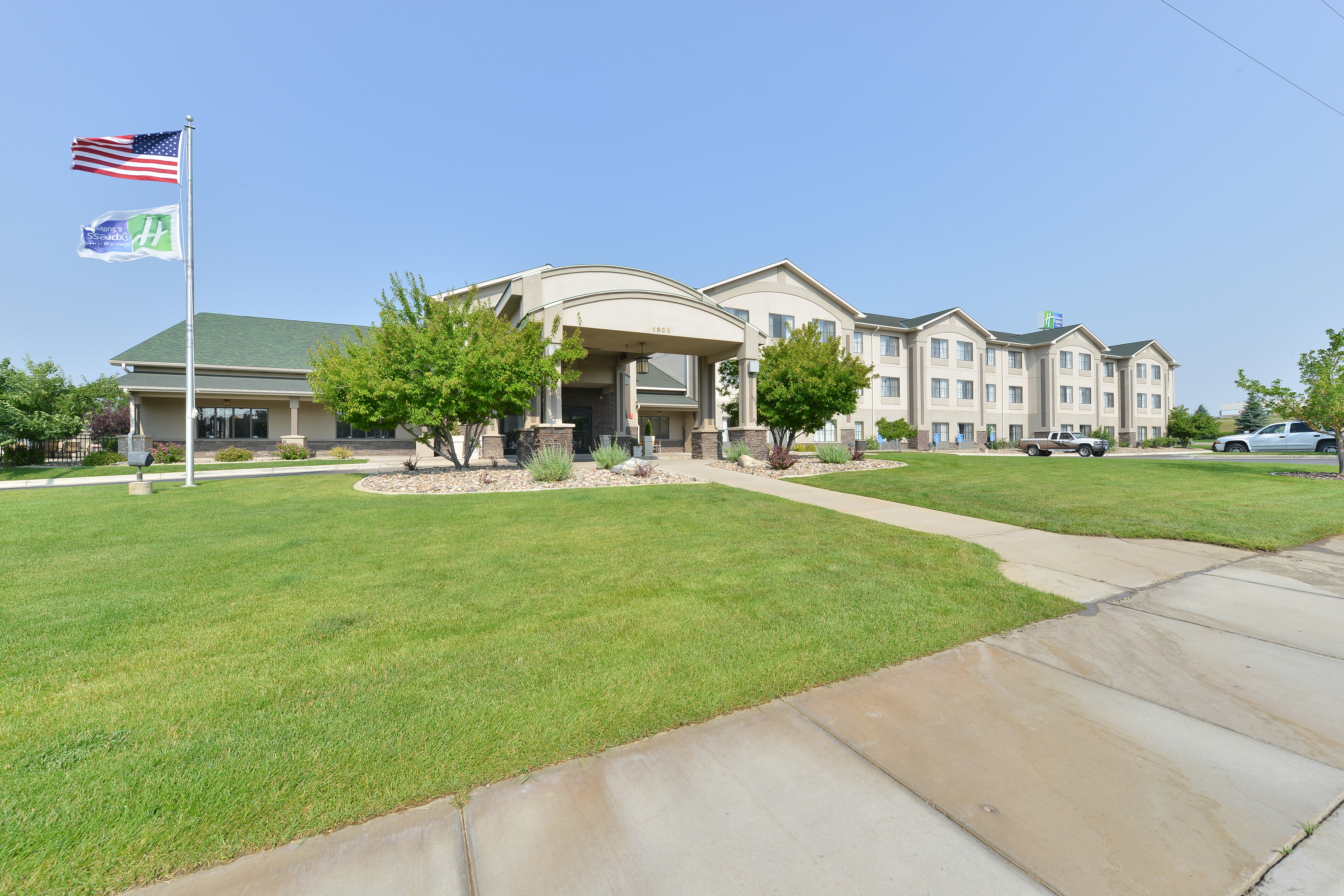 Holiday Inn Express Hotel And Suites Gillette 70/76