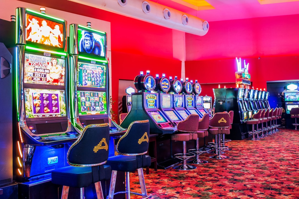 Hotel Casino Acaray 61/65