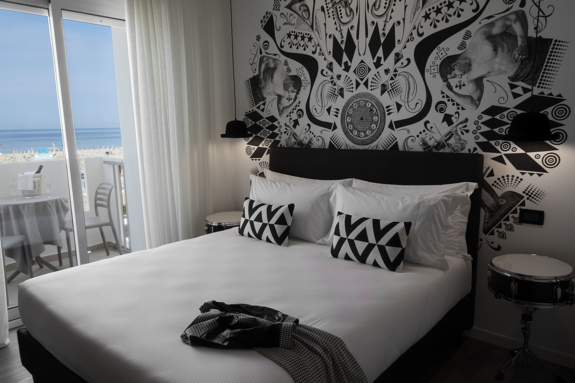 جناح بسرير كوين مع أريكة، Litoraneo Suite Hotel 2/4
