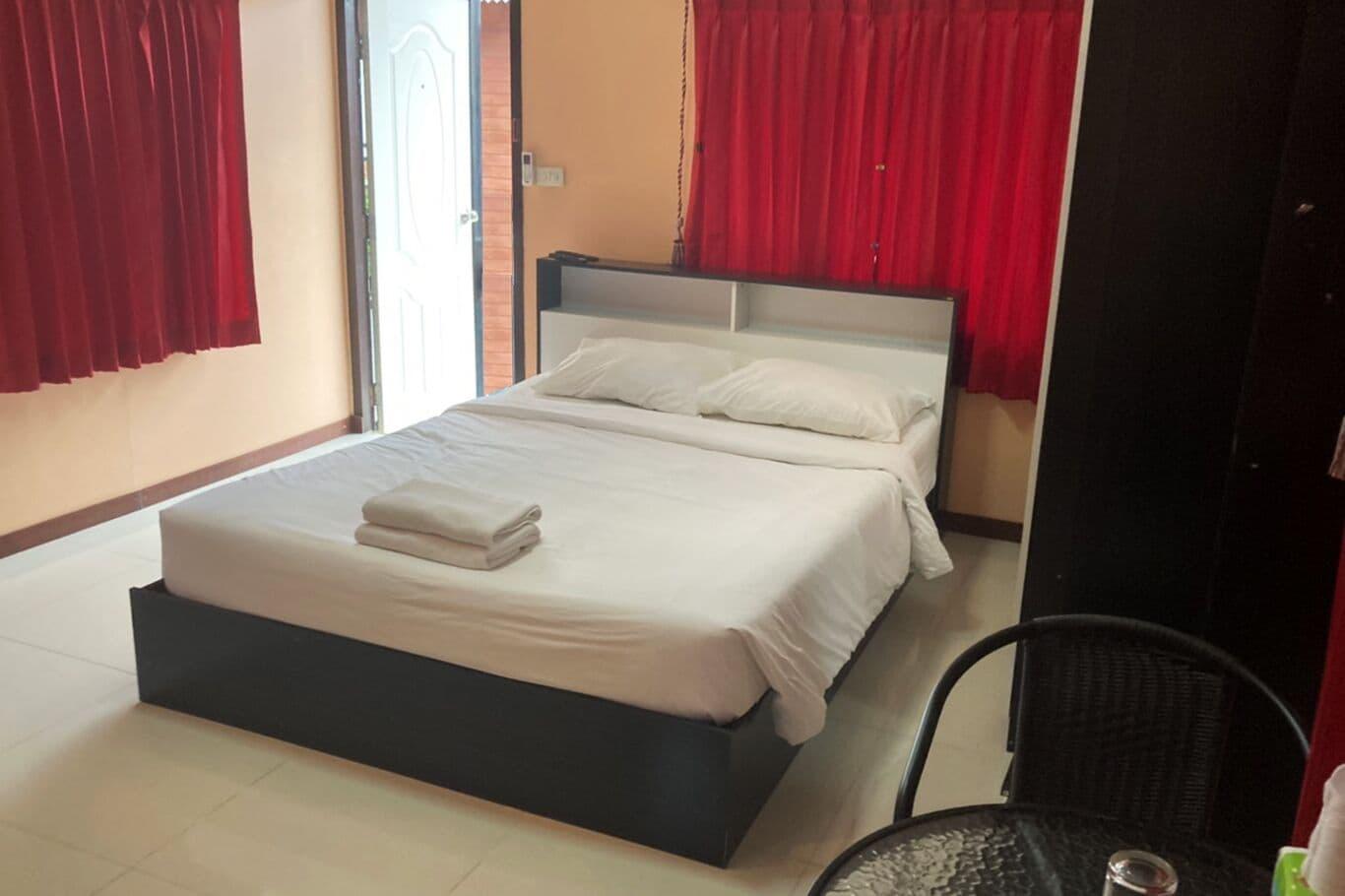 OYO 1166 Train Way Resort 25/36