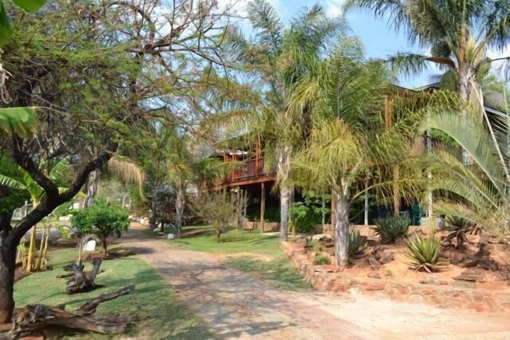 N4 Guest Lodge 21/29