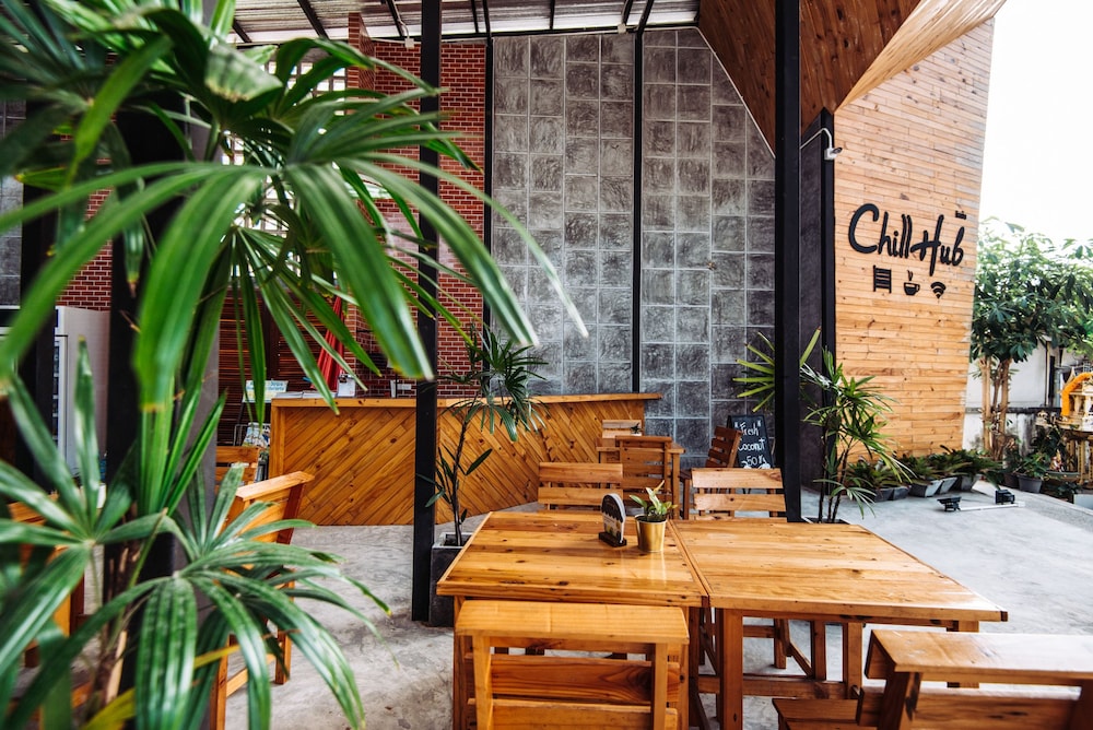 Chillhub Hostel 12/24