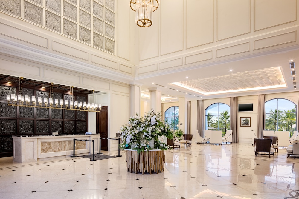 Melia Vinpearl Cua Sot Beach Resort 7/56