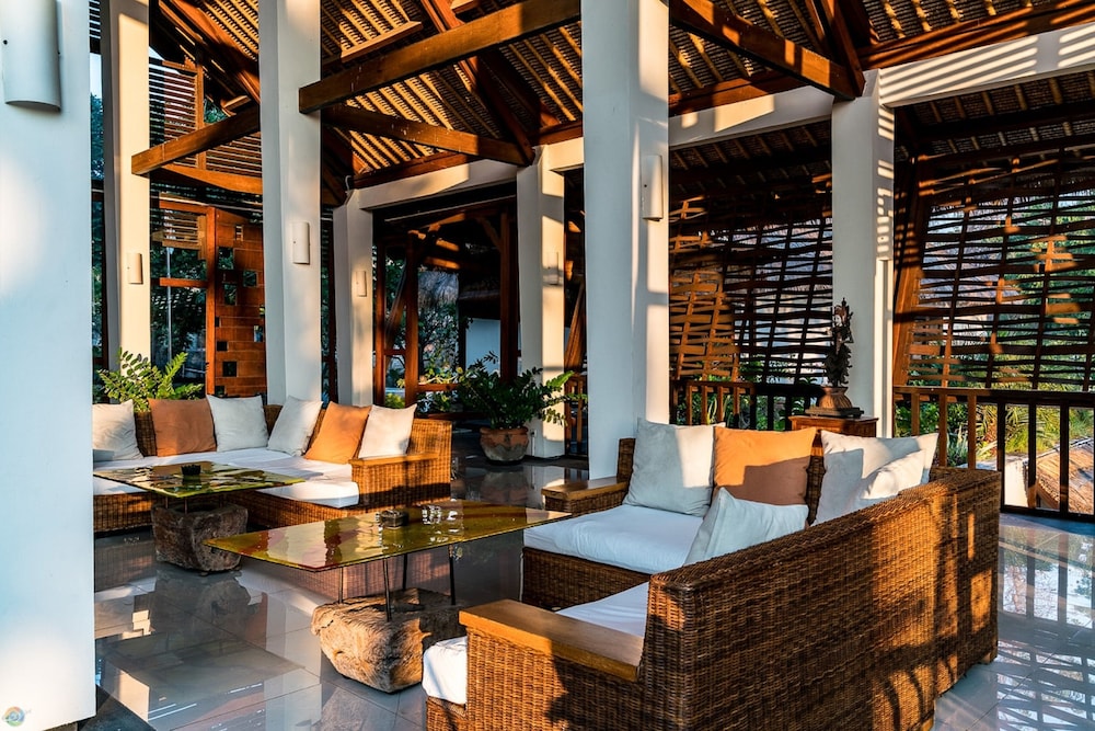 Siddhartha Ocean Front Resort Spa 31/50