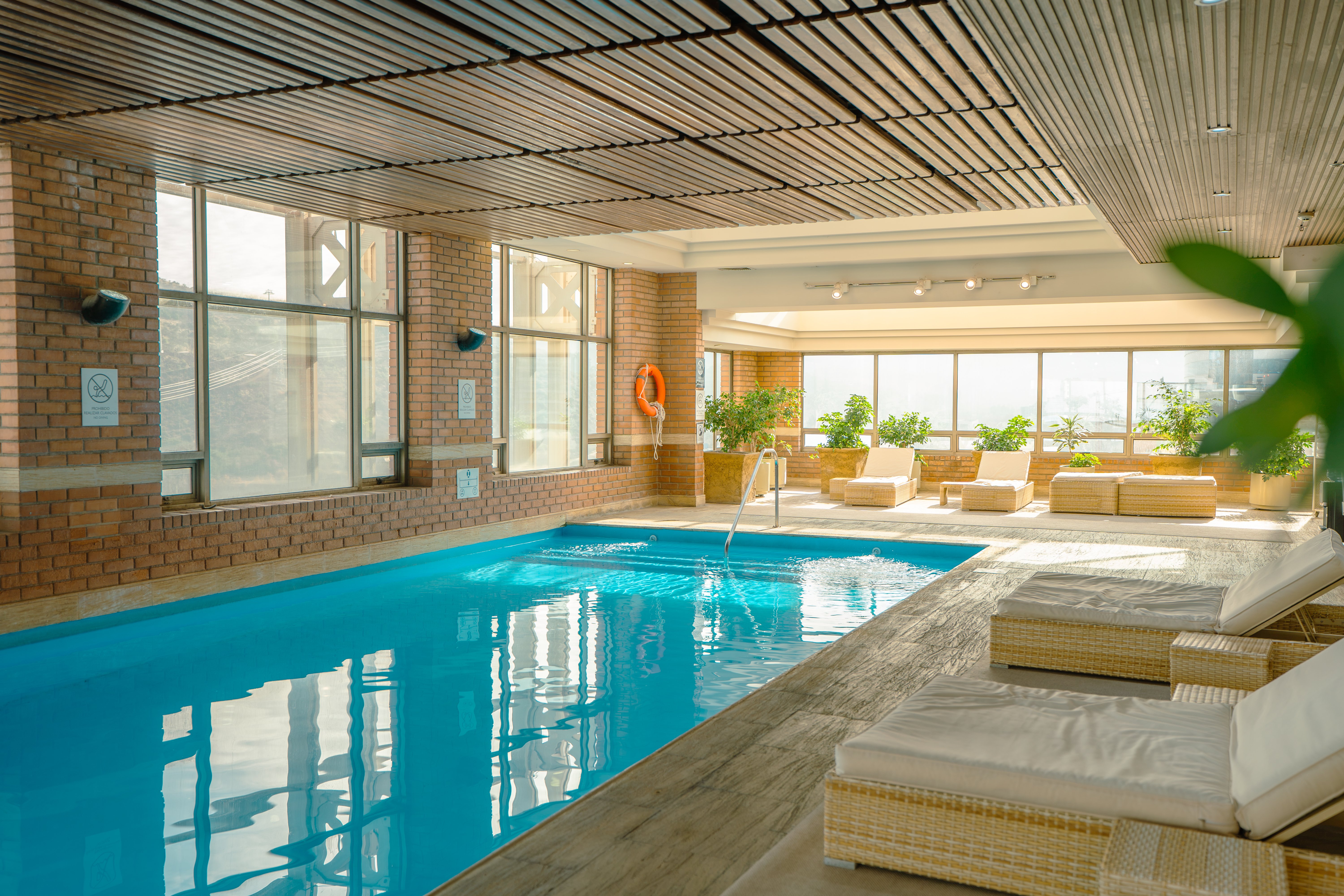 Intercontinental Santiago 32/59
