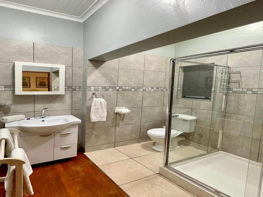 Oyster Bay Ten On Tornyn and Oyster Bay Groenhuisi 49/50