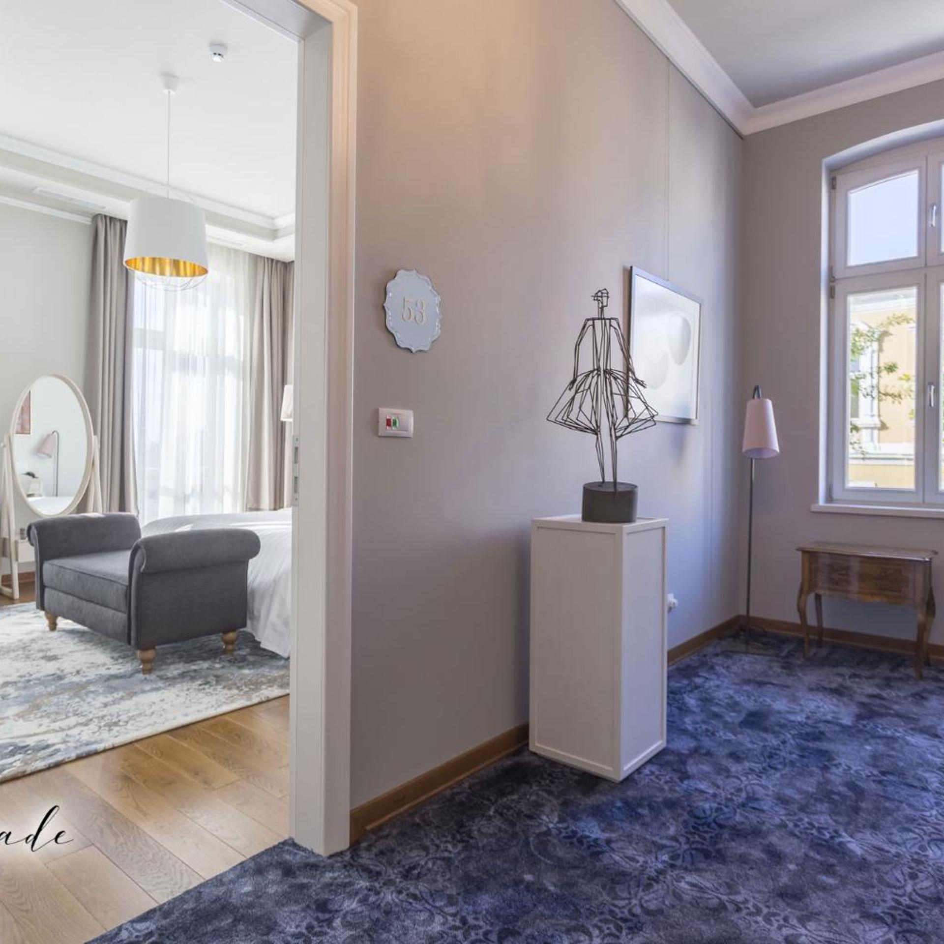 BOUTIQUE HOTEL PROMENADE 12/50