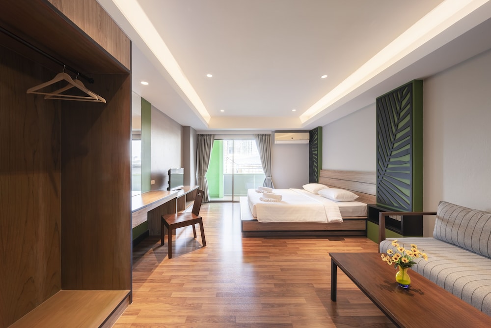 At115 by Rompo Mansion 32/80