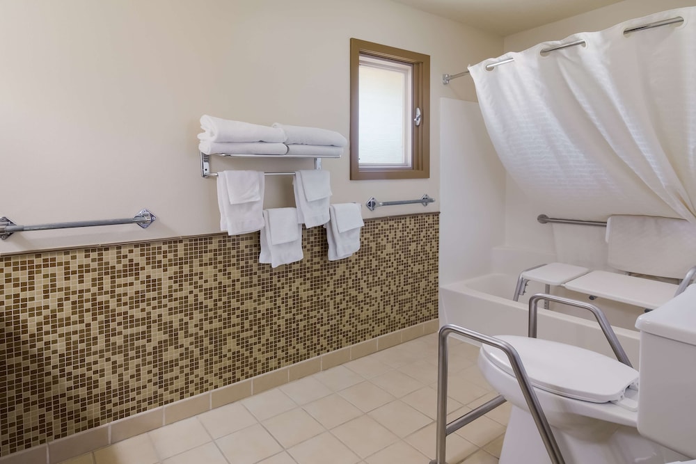 Best Western Graham's 17/36