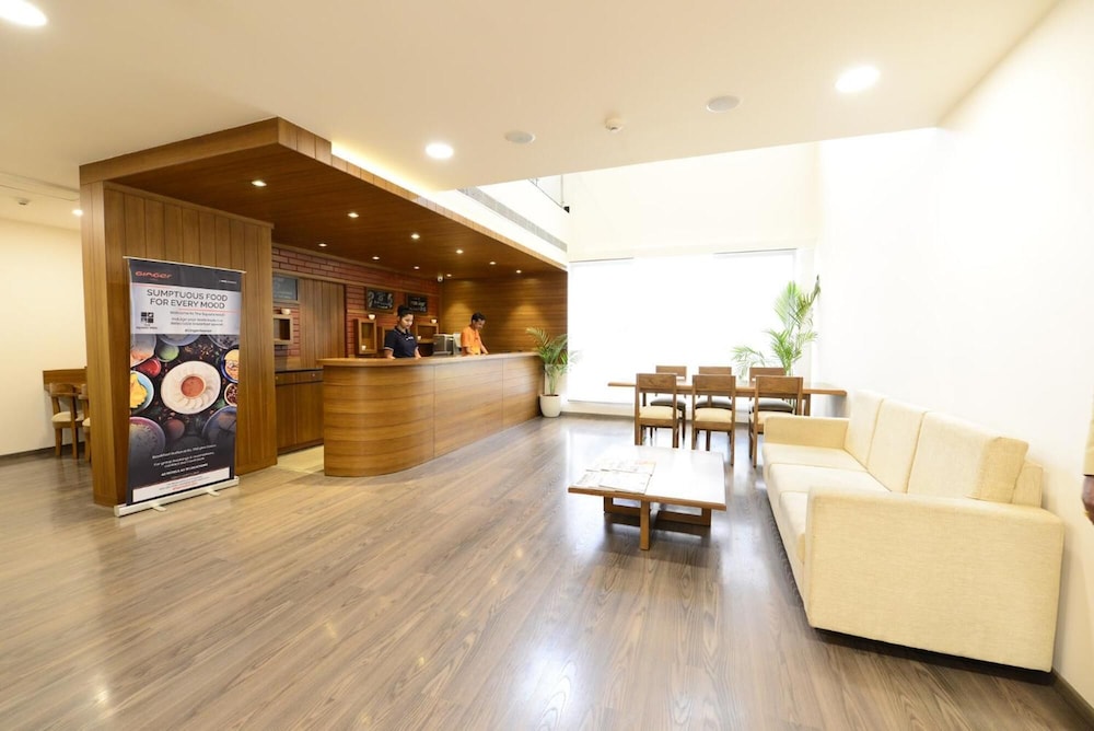 Lobby at Ginger Lucknow, LUCKNOW