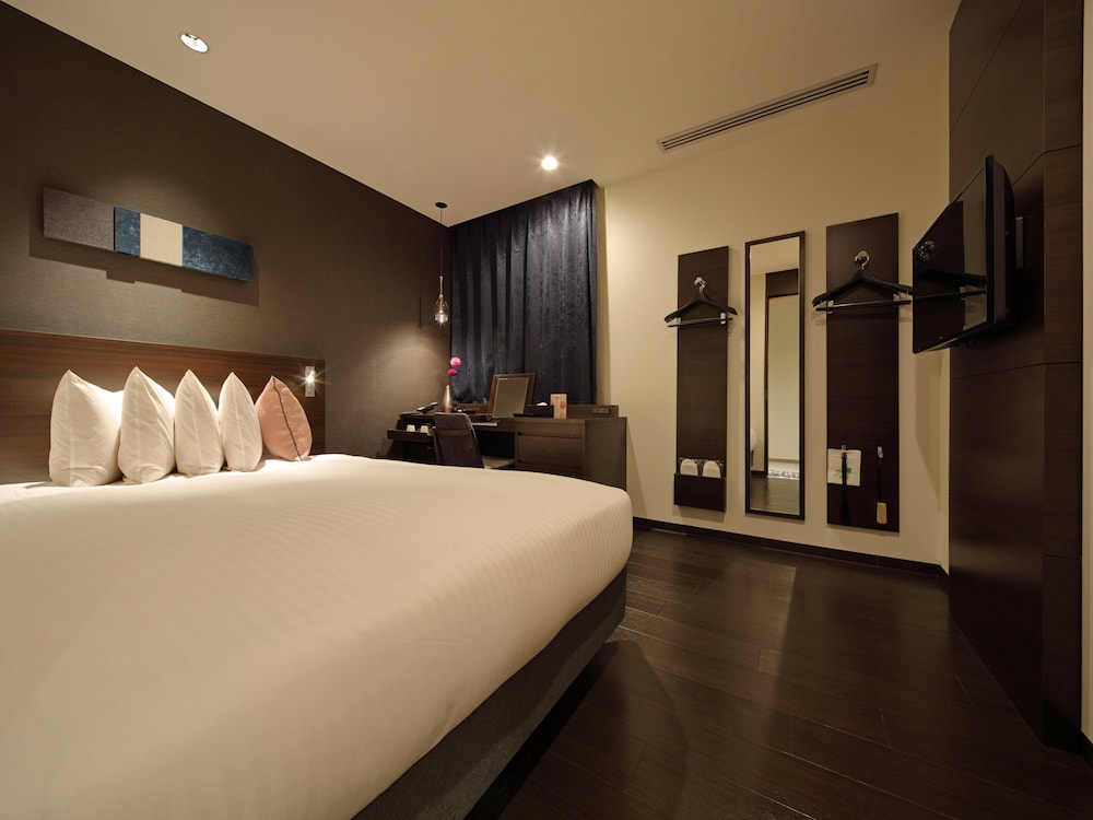 Red Roof Inn And Suites Osaka Namba Nippombashi 18/34