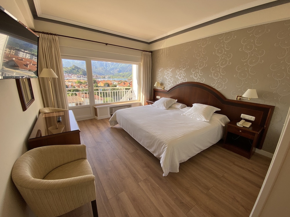 Gran Hotel del Sella 21/66