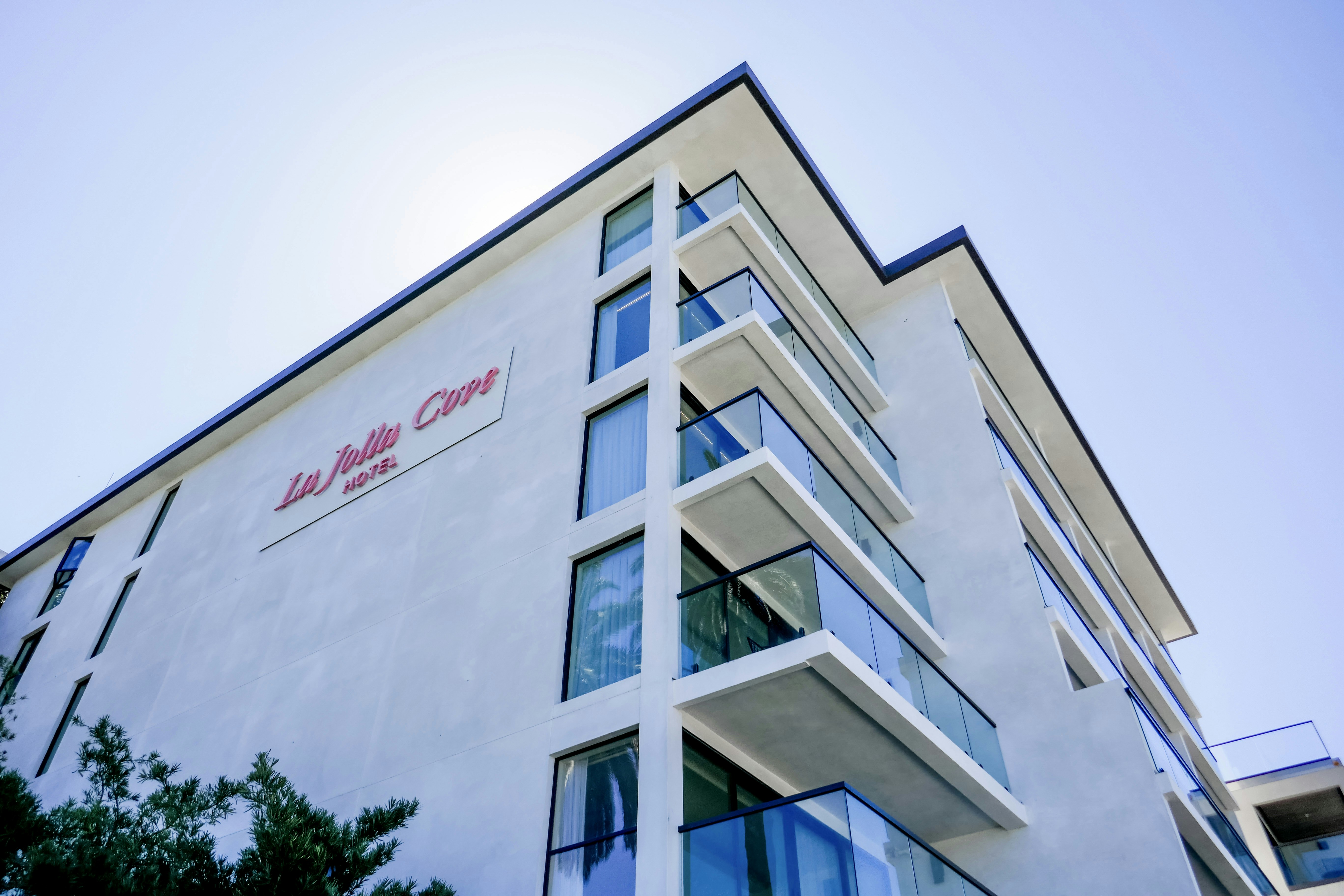 La Jolla Cove Suites 8/65