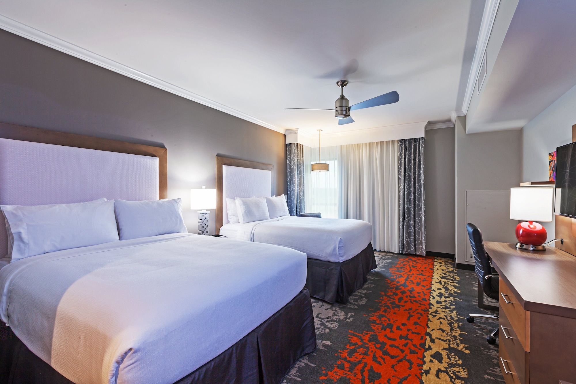 Premium, Queen Bed, Accessible