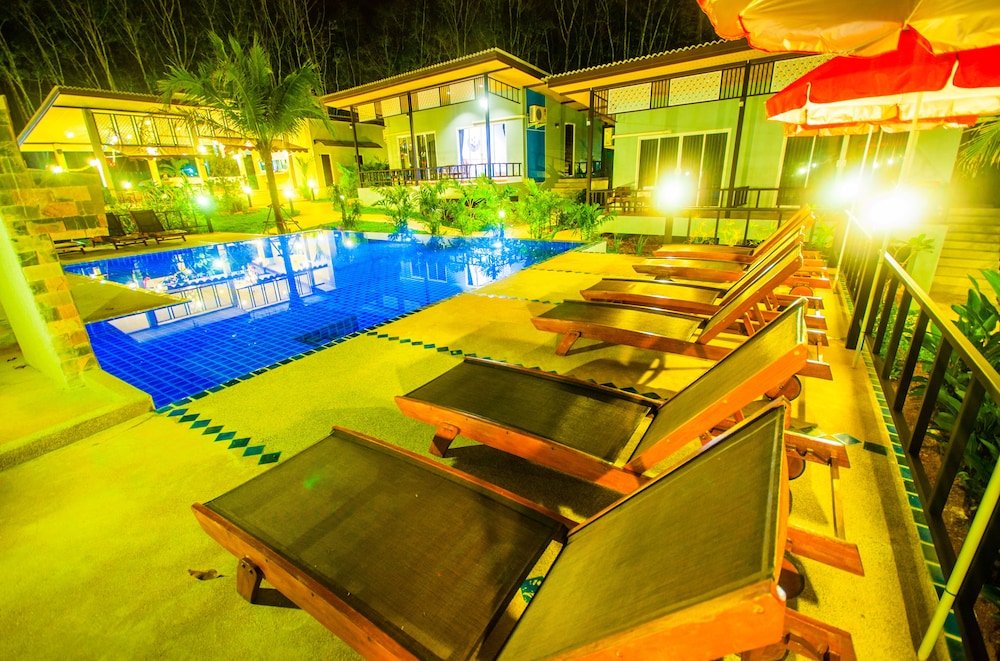 Chomphu Resort Khaolak 16/35