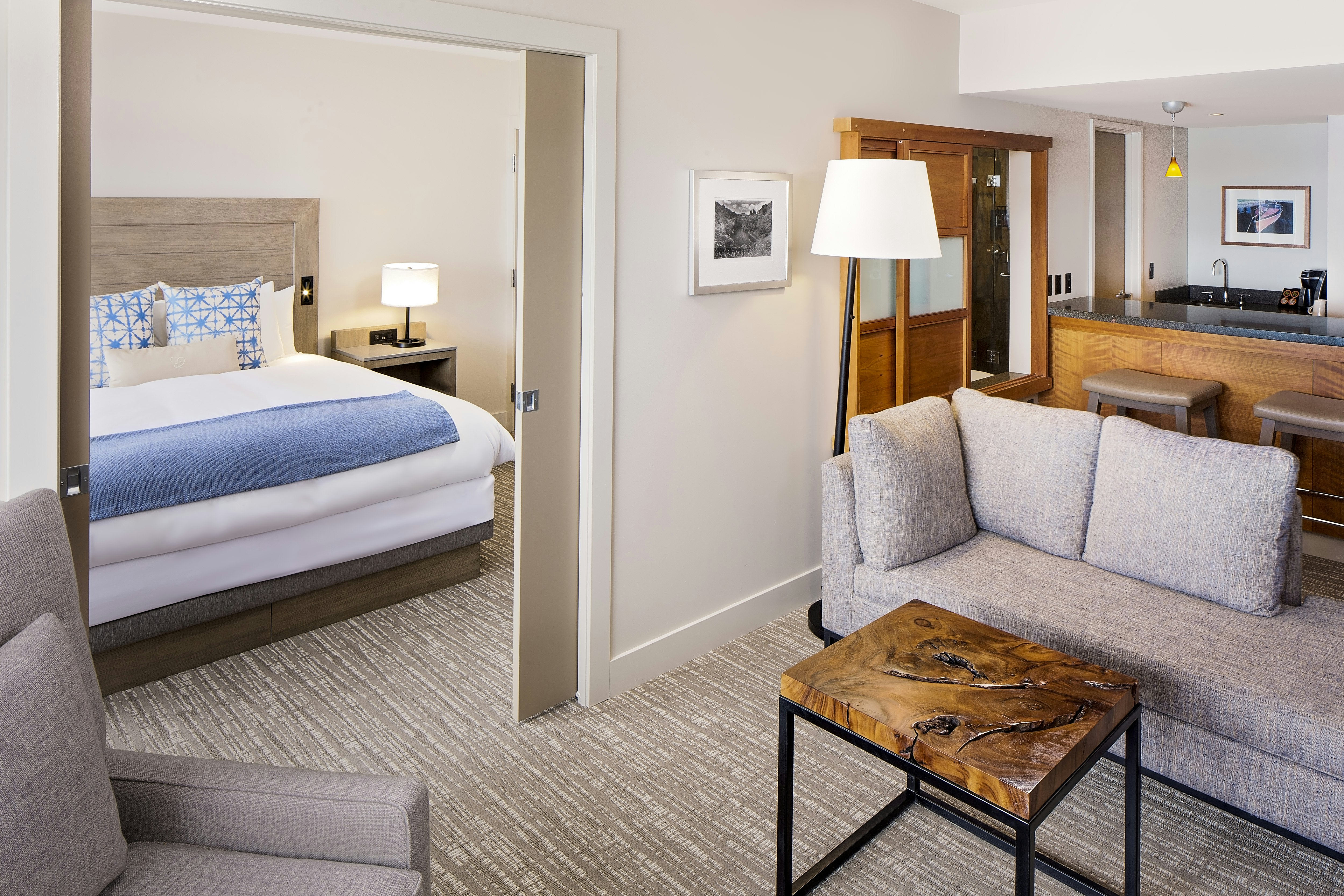 1 Bedroom, Suite, King Bed, Bay View