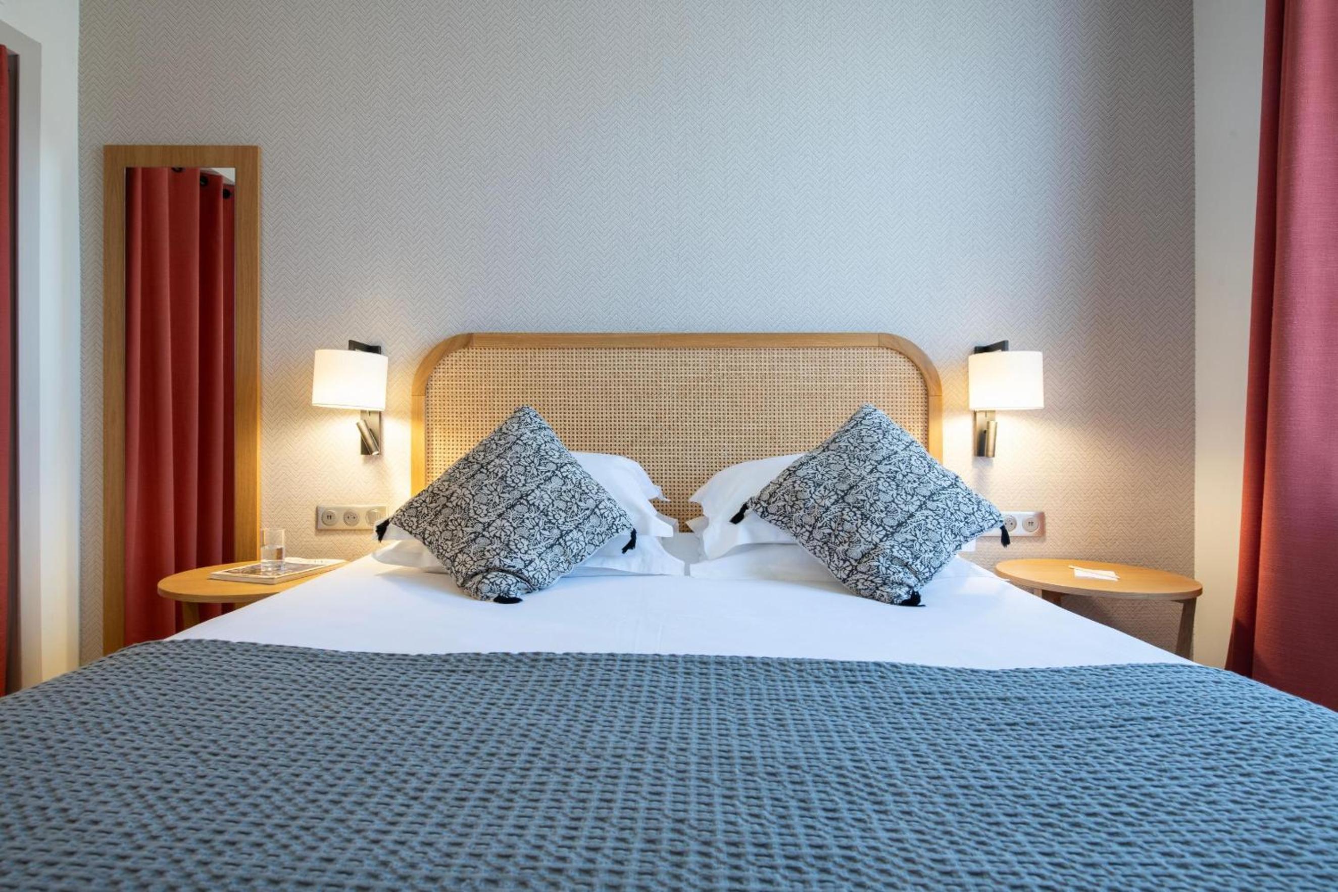 Room at Boutique Hotel Cezanne, AIX EN PROVENCE