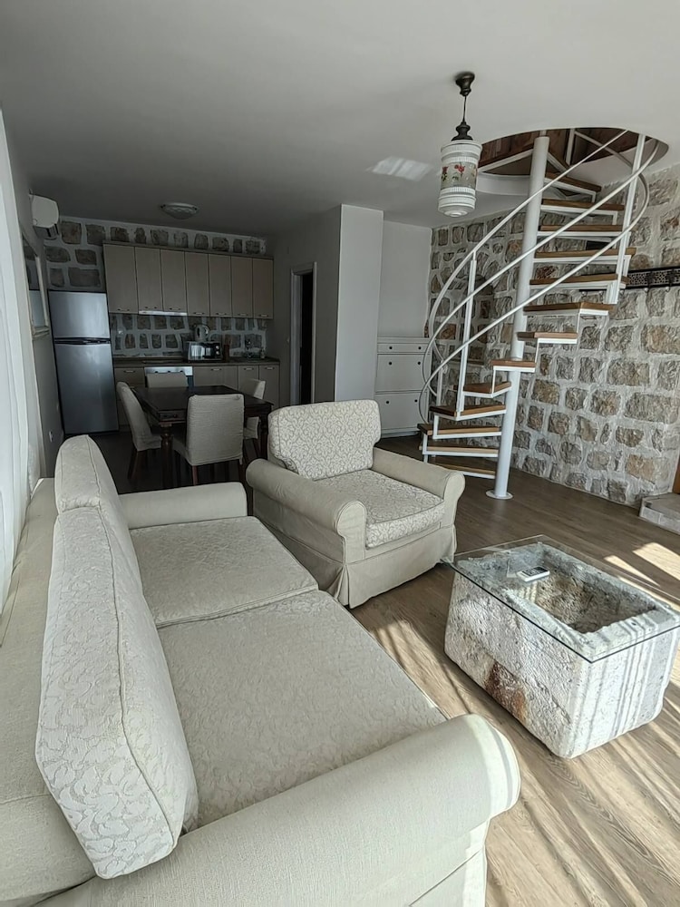 Castello degli Aranci Eco Resort 54/61