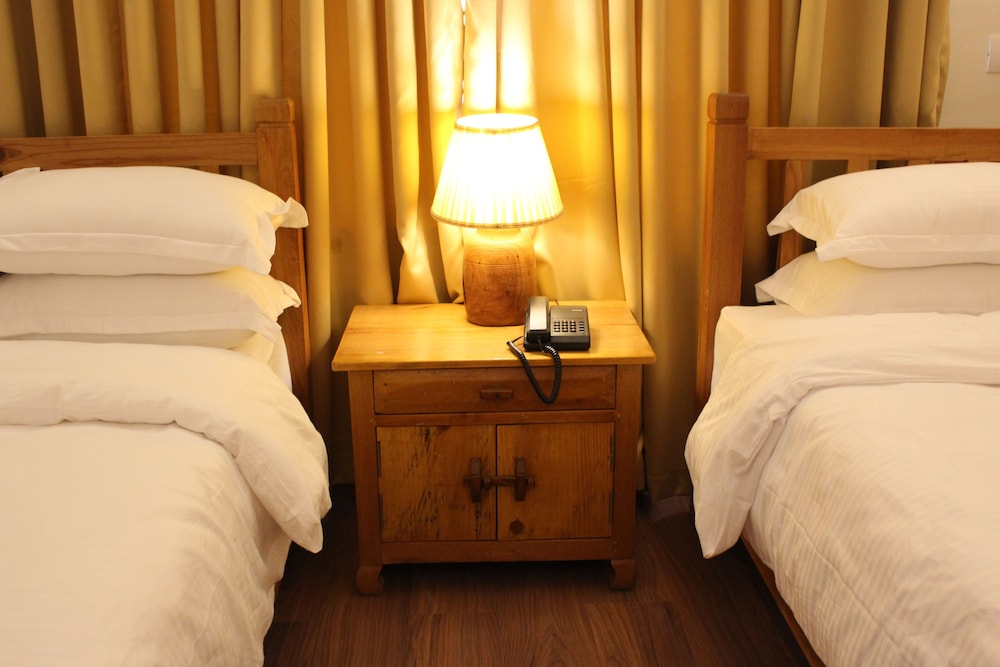 Three Jewels Boutique Hotel 21/74