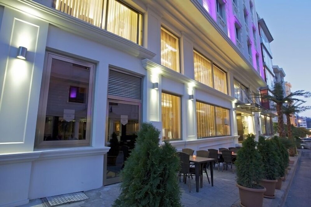 Mirilayon Hotel 5/50