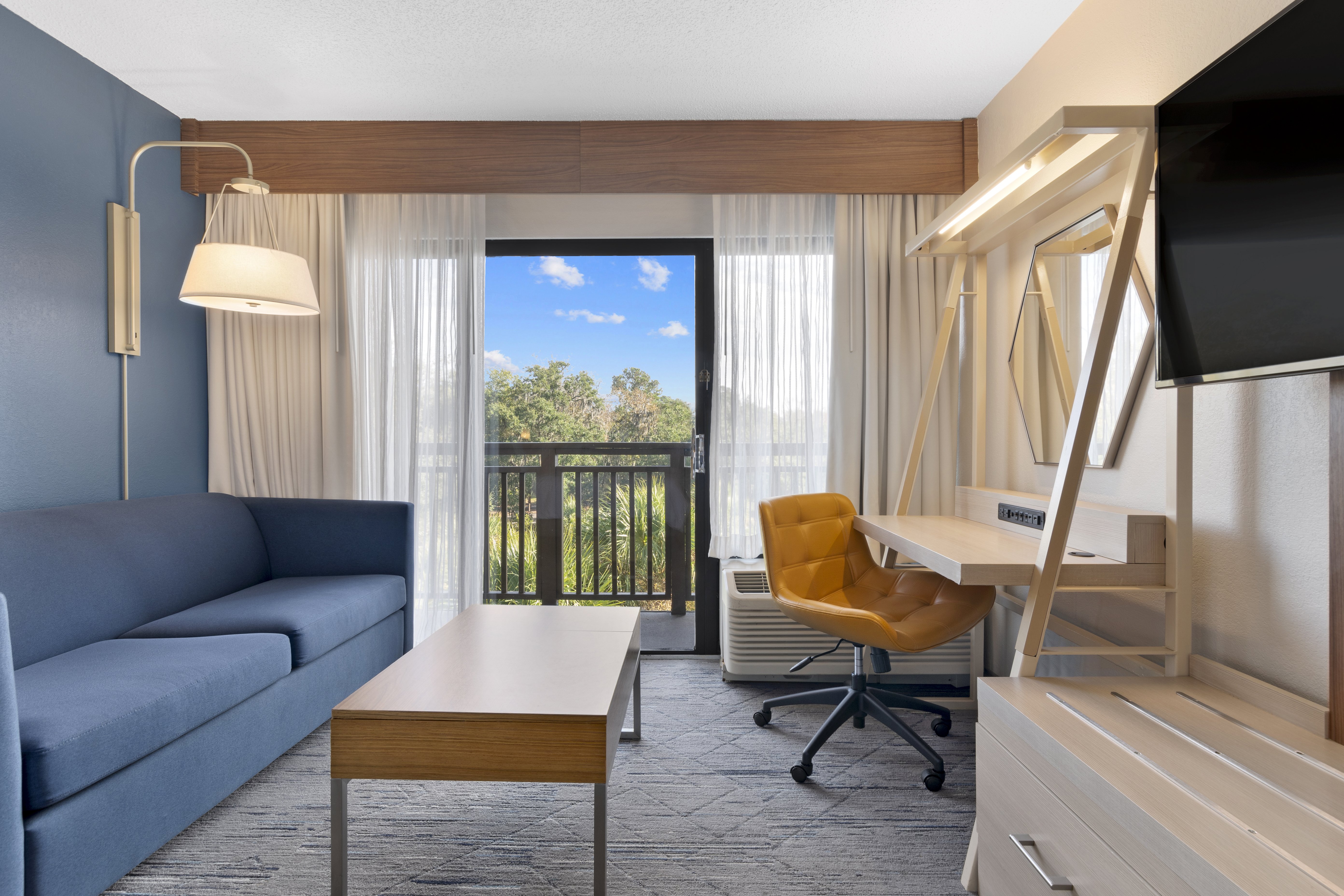 Holiday Inn Express Hilton Head Island 46/77