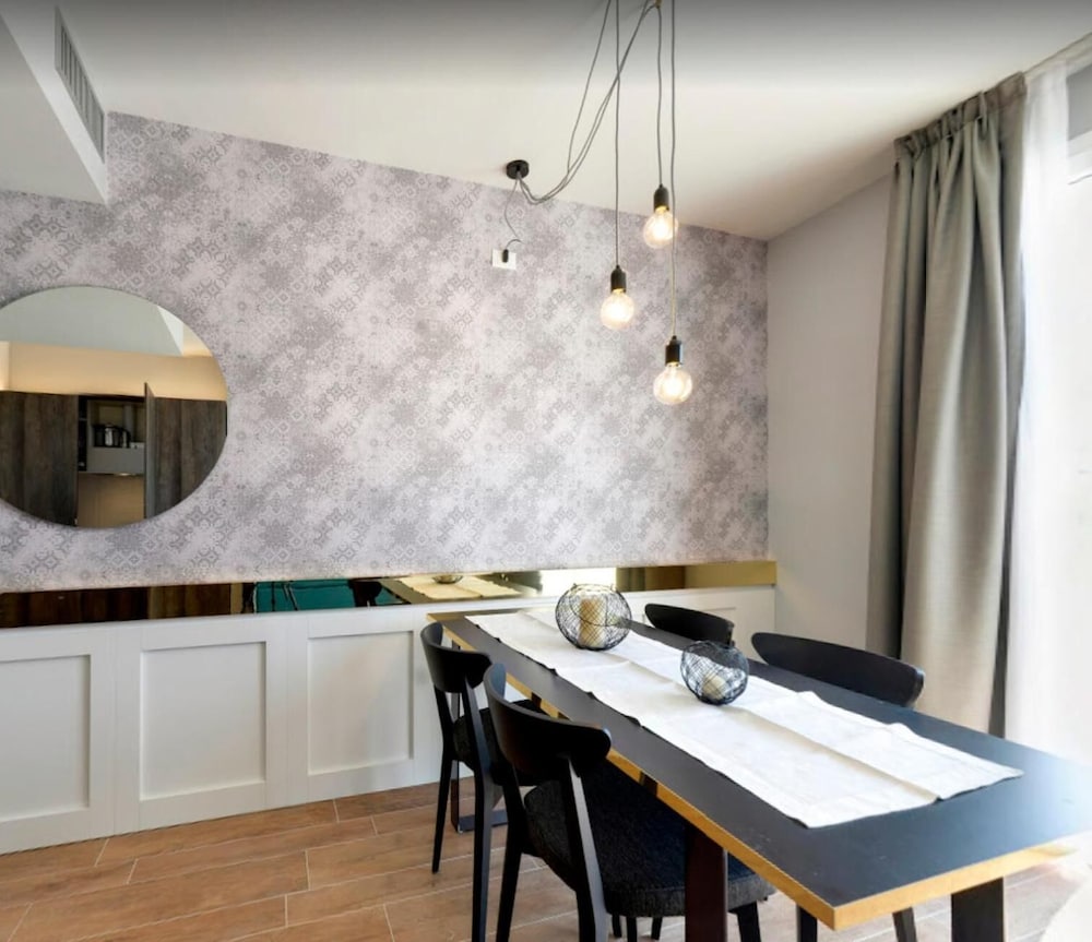 Residence Ten Suite 33/40