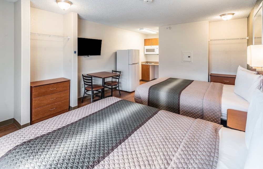 Sun Suites of Louisville 10/20