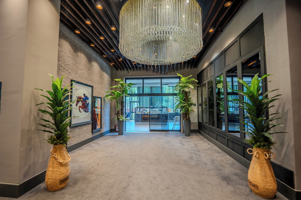Marlen Hotel Bayrakli 14/48