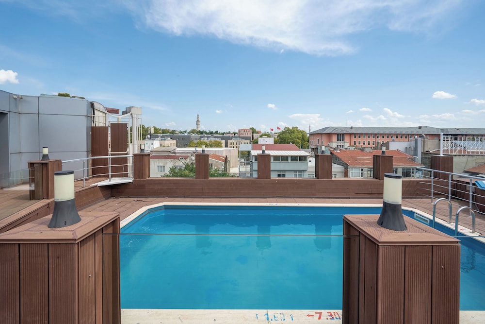 Klas Hotel 45/50