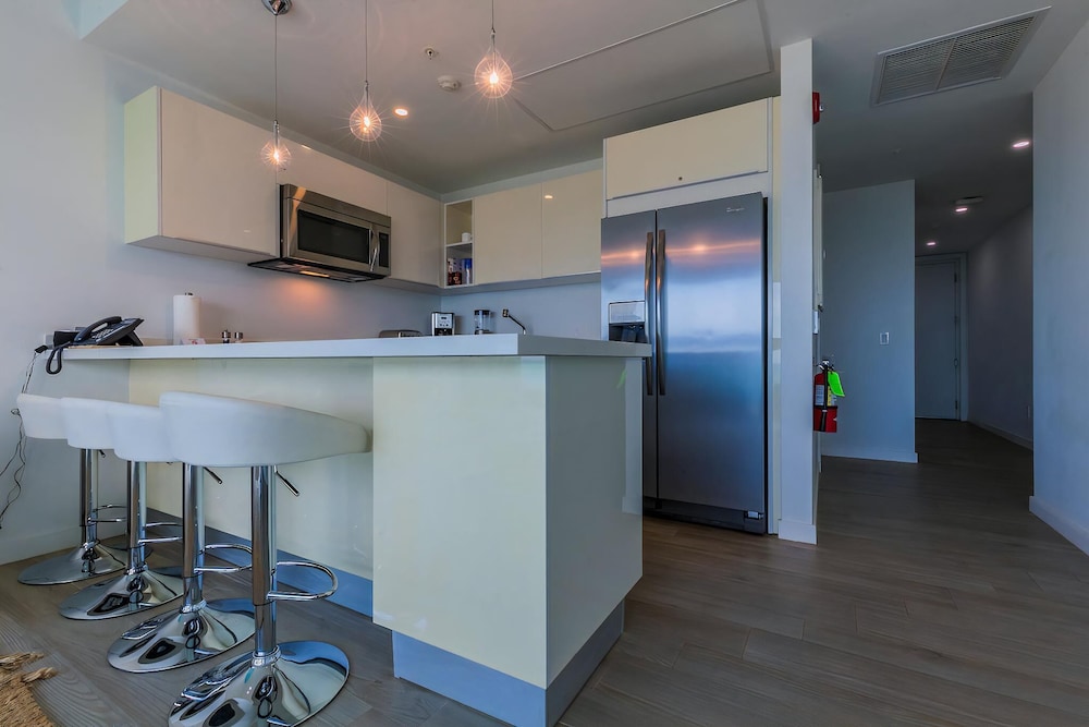Blue Residences Aruba 11/83