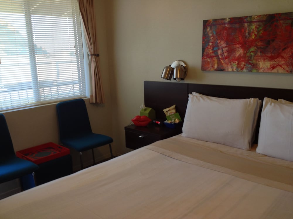 Bayfront Inn At The Waterfront 32/46