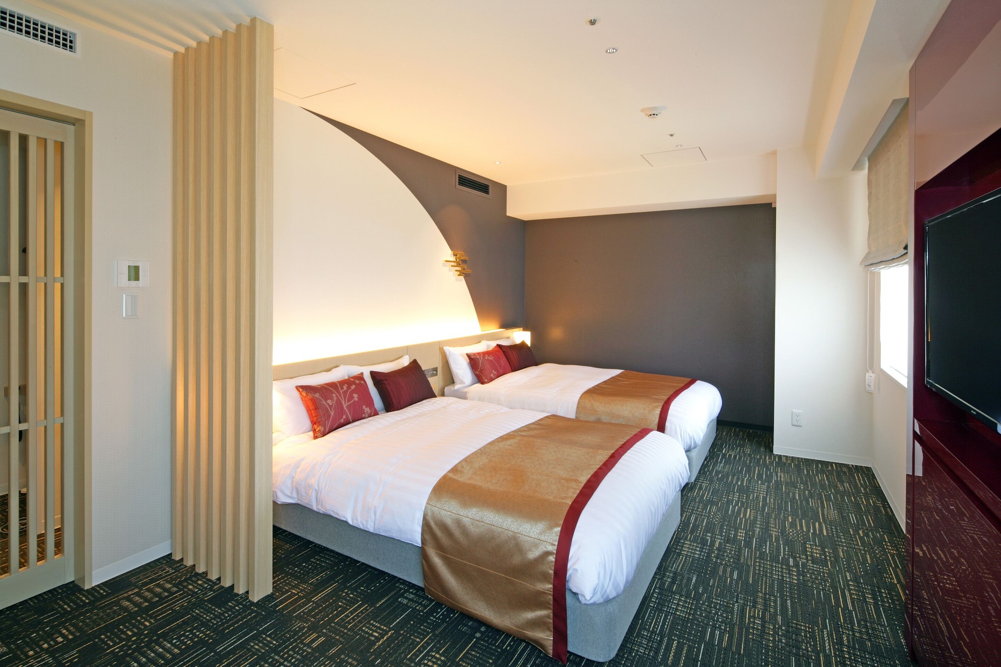 غرفة ديلوكس بسريرين منفصلين