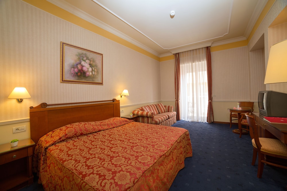 Hotel Gardenija 15/49