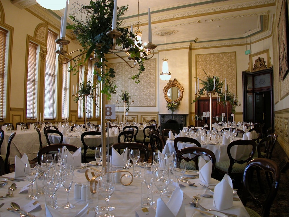 Craigs Royal Hotel 40/50