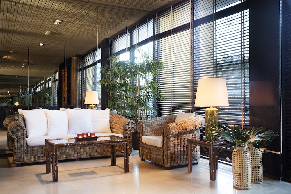 Luna Club Yoga & Spa Hotel 64/66