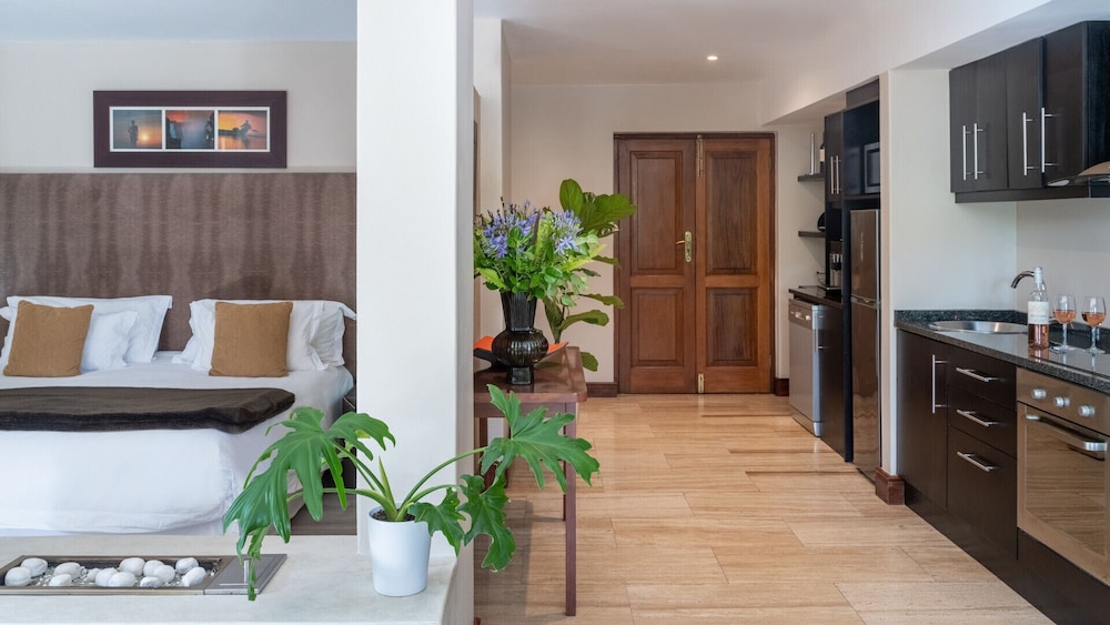 Nova Constantia Boutique Residence 57/70