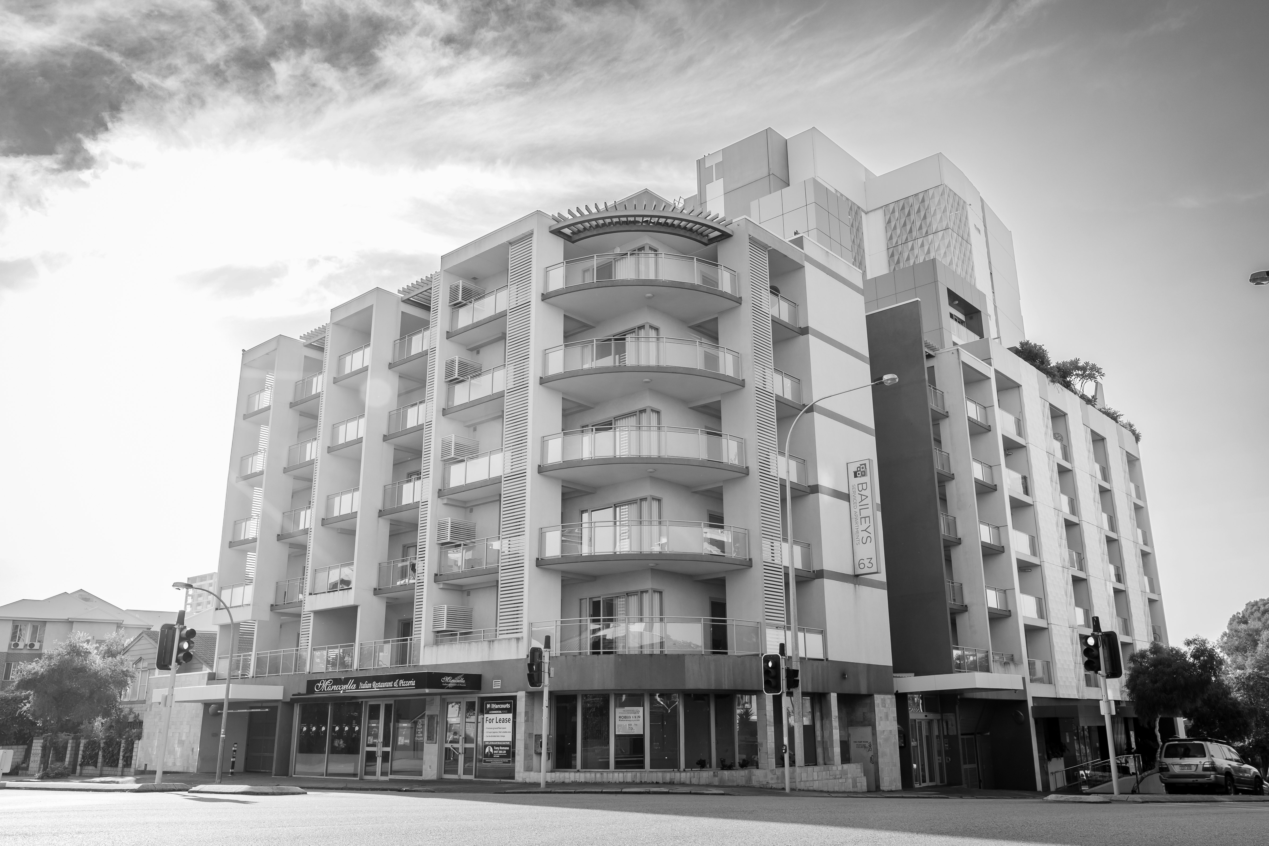 Baileys Serviced Apartments 5/76