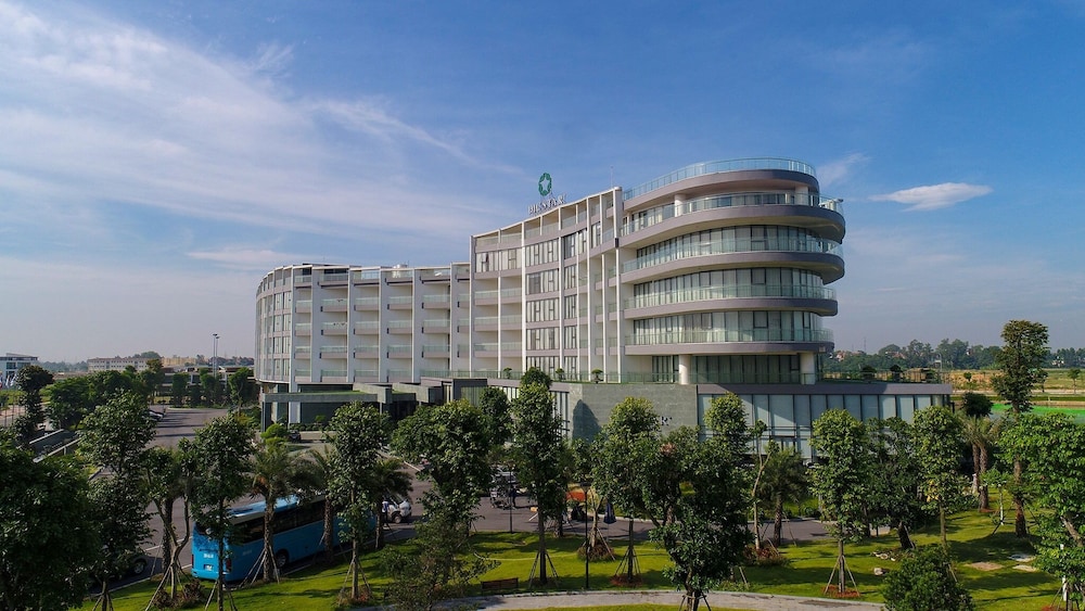 Dic Star Hotels Resorts Vinh Phuc 1/43